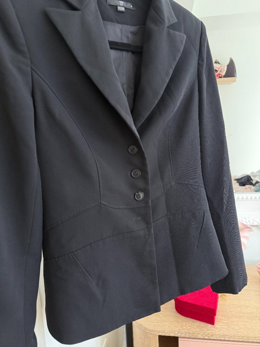 Vintage Teenflo Feminine Tailored Black Blazer